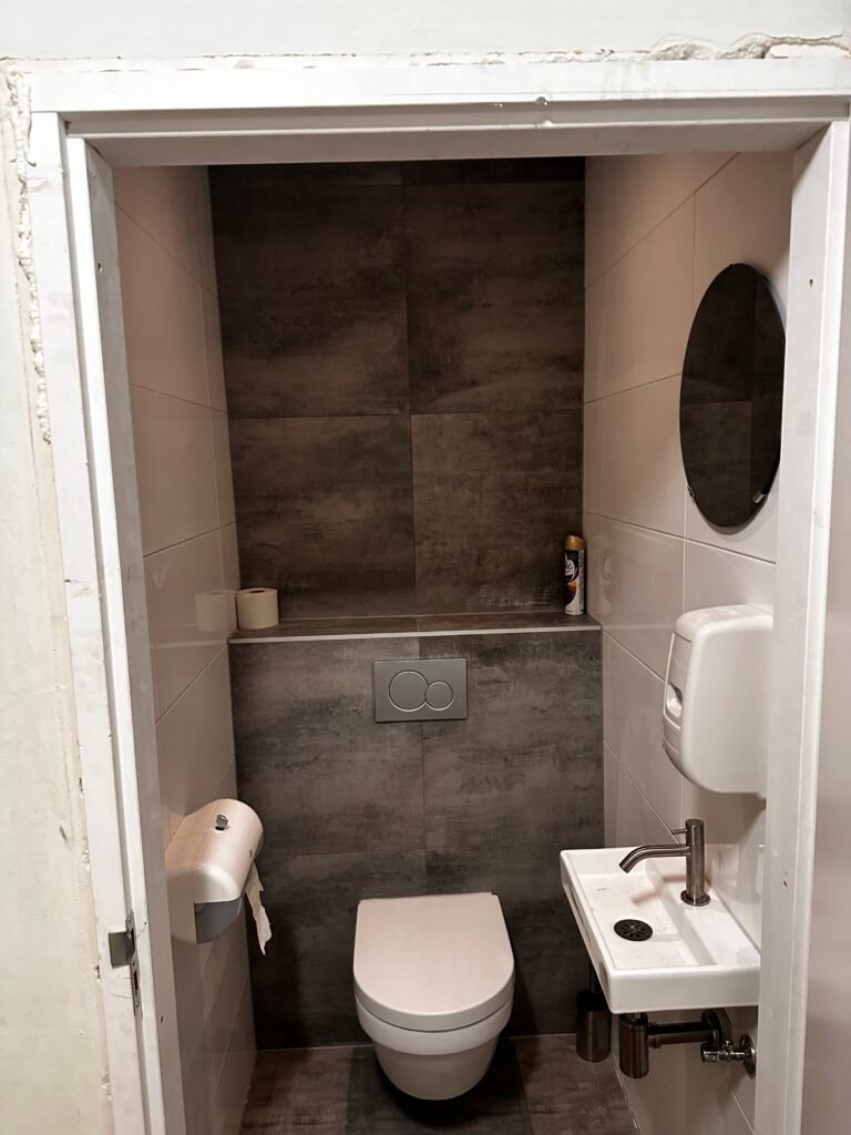 Wat kost een toiletrenovatie in 2026?